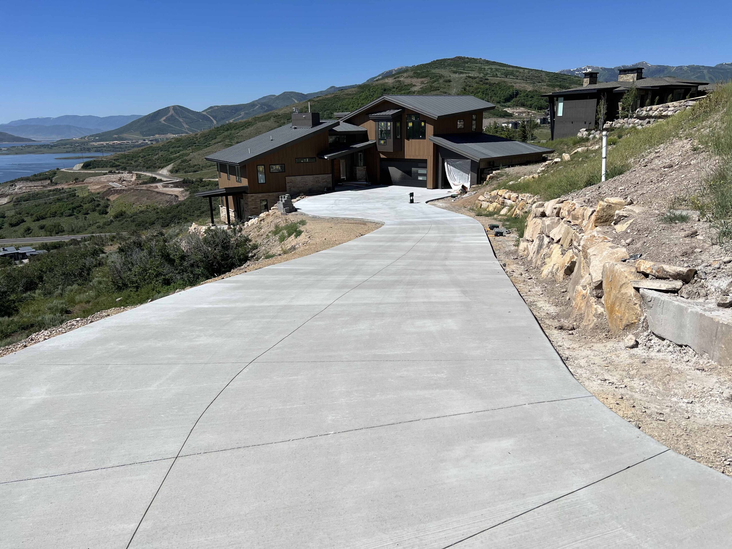 concrete-driveway-mountain-house-scaled